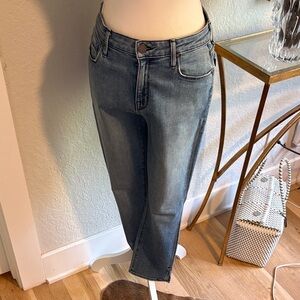 Parker Smith straight leg jeans in a medium wash size petite small